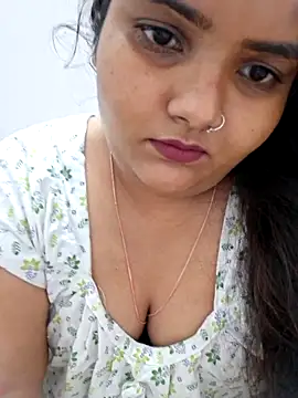 Snapshot of Saffroncutie chatting on October 18, 2025, 2:19 pm Saffroncutie online show from October 18, 2025, 2:19 pm