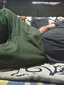 axel-spr online show from November 16, 2025, 4:28 am