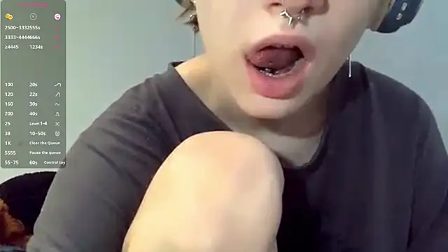 LorRebak online show from November 1, 2025, 12:10 pm