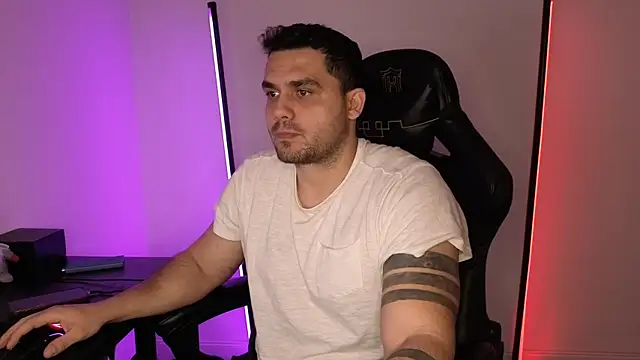 Danielbateson online show from January 11, 2026, 1:07 pm