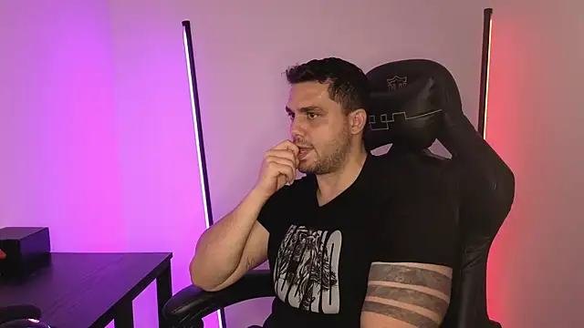 Danielbateson online show from January 10, 2026, 1:17 pm