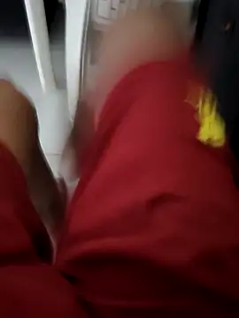 Rayangiss online show from December 1, 2025, 8:21 pm