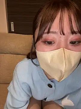 Snapshot of yura_ra_ra chatting on February 23, 2026, 2:17 pm yura ra ra online show from February 23, 2026, 2:17 pm