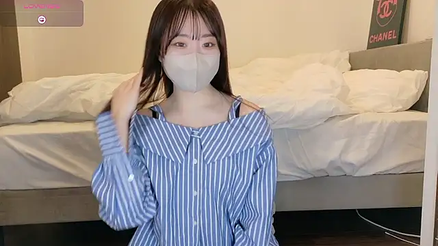 yura ra ra online show from May 3, 2026, 12:09 pm