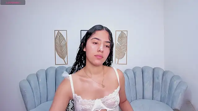 Snapshot of miaa_love1 chatting on October 15, 2025, 11:29 am miaa love1 online show from October 15, 2025, 11:29 am