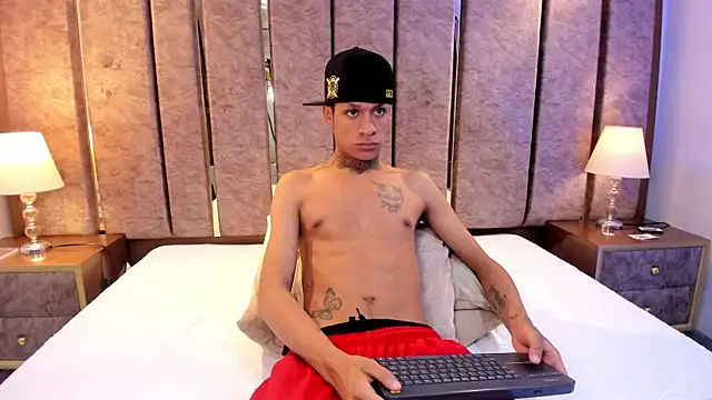 GaelCarter online show from November 7, 2025, 4:28 am