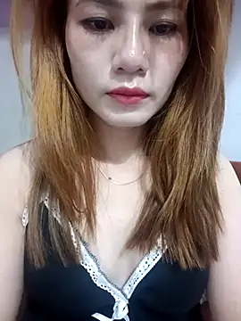 Snapshot of Labi2k chatting on October 19, 2025, 7:05 pm Labi2k online show from October 19, 2025, 7:05 pm