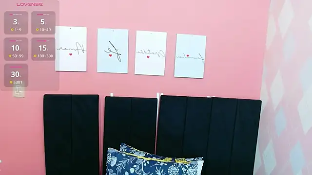 chubbykinkyygirl online show from January 17, 2026, 2:37 am