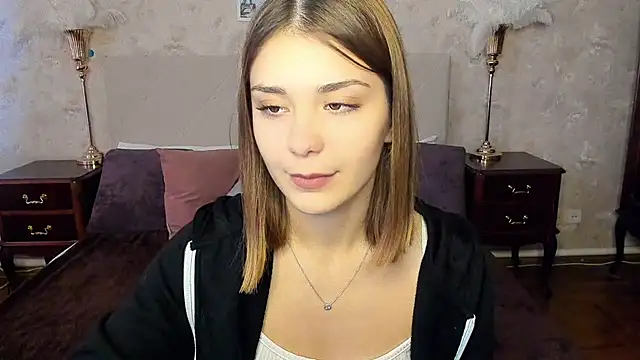 MargoChill online show from October 23, 2025, 1:32 pm