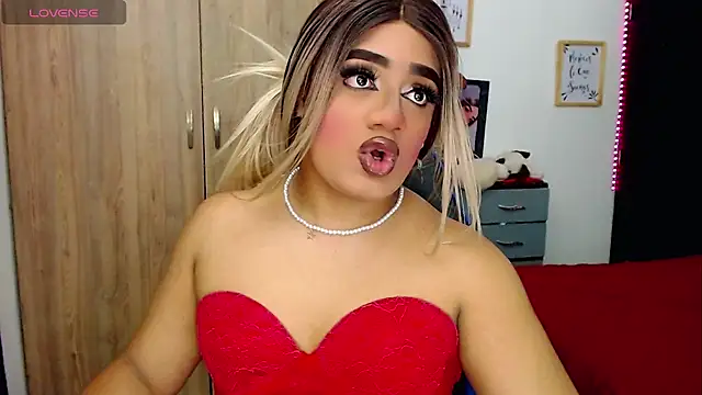 Snapshot of Sofiabigcock22 chatting on January 9, 2026, 5:36 am Sofiabigcock22 online show from January 9, 2026, 5:36 am