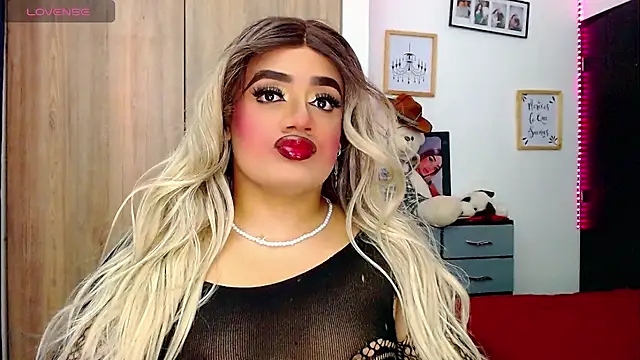 Snapshot of Sofiabigcock22 chatting on January 9, 2026, 10:39 pm Sofiabigcock22 online show from January 9, 2026, 10:39 pm