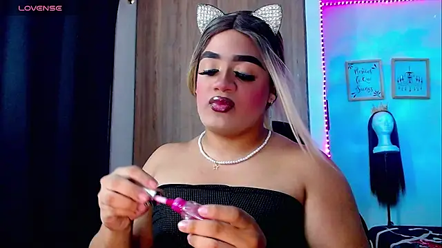 Snapshot of Sofiabigcock22 chatting on February 12, 2026, 4:12 am Sofiabigcock22 online show from February 12, 2026, 4:12 am