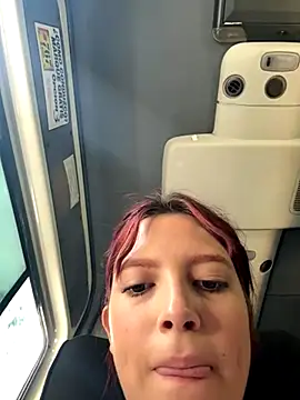 l0lita sweet online show from November 11, 2025, 4:02 pm