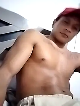 Moreno-Charmoso 30 online show from October 12, 2025, 2:13 am