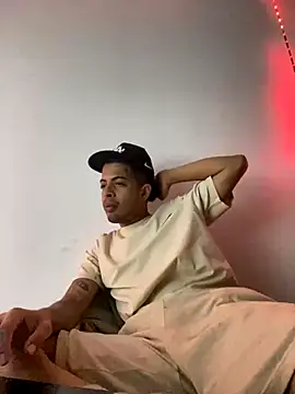 Sweett pain online show from November 17, 2025, 7:01 am