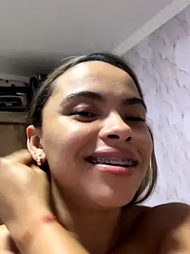 safadinhaquenteW online show from November 19, 2025, 9:15 pm