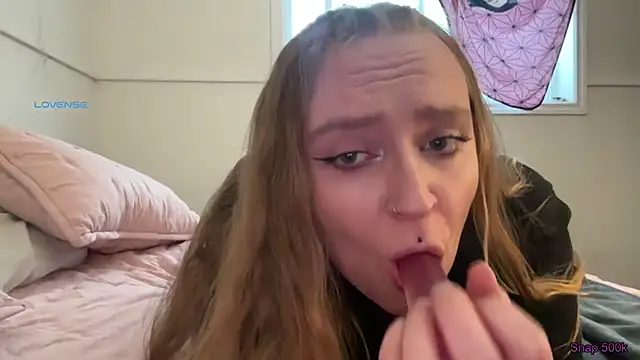 Pattyworld69 online show from April 3, 2026, 11:33 pm