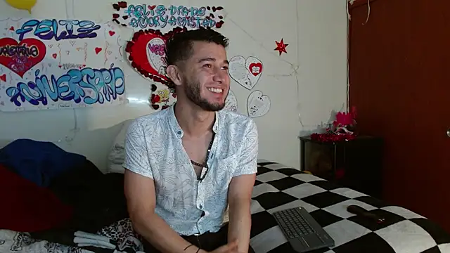 picante70  online show from December 21, 2025, 10:50 am