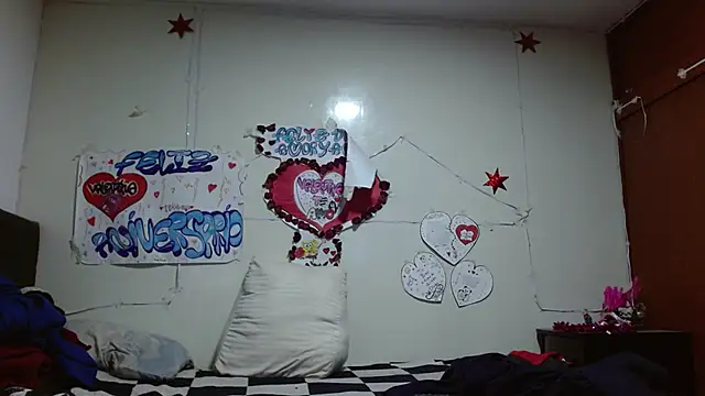 Snapshot of picante70_ chatting on February 23, 2026, 11:00 am picante70 online show from February 23, 2026, 11:00 am