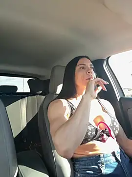 Kattefit online show from April 5, 2026, 8:04 pm