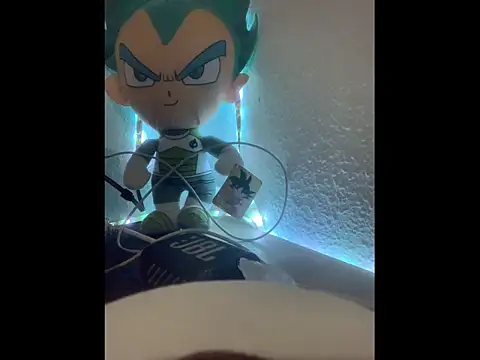 lucky1661 online show from November 14, 2025, 8:56 pm