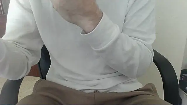 ZorroRomeo online show from January 15, 2026, 11:24 am