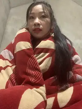 Linh sexyy online show from October 24, 2025, 8:13 am