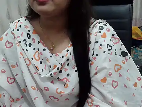 Snapshot of SexyRani2000 chatting on February 11, 2026, 9:03 pm SexyRani2000 online show from February 11, 2026, 9:03 pm