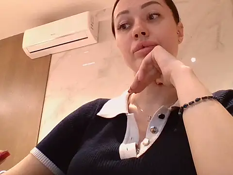 Snapshot of Yanorell chatting on February 26, 2026, 9:31 am Yanorell online show from February 26, 2026, 9:31 am