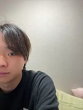Snapshot of nagi_112 chatting on April 4, 2026, 1:06 pm nagi 112 online show from April 4, 2026, 1:06 pm