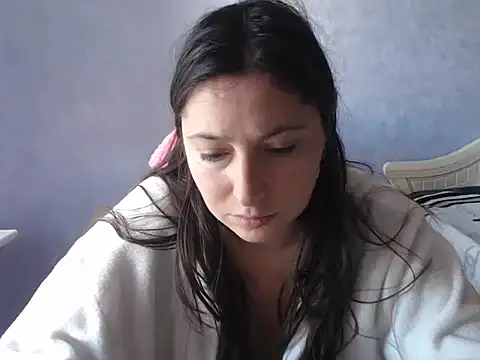 LuckyLisa23 online show from April 6, 2026, 11:11 am