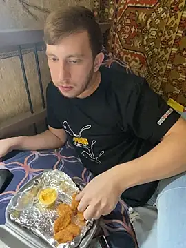 Sextigr2003 online show from November 15, 2025, 5:17 pm