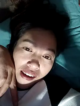 -Paige- online show from November 26, 2025, 12:05 pm