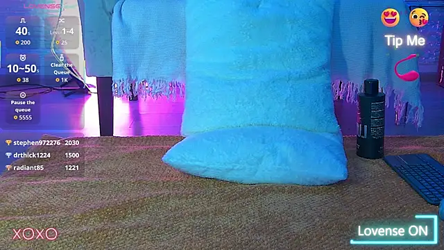 Snapshot of ArielFoxy chatting on December 2, 2025, 3:14 pm ArielFoxy online show from December 2, 2025, 3:14 pm