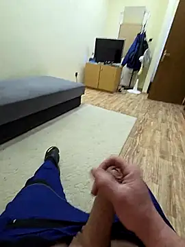 debrbi37 online show from February 19, 2026, 4:15 pm