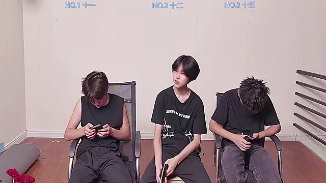 hyboys online show from October 15, 2025, 10:34 am