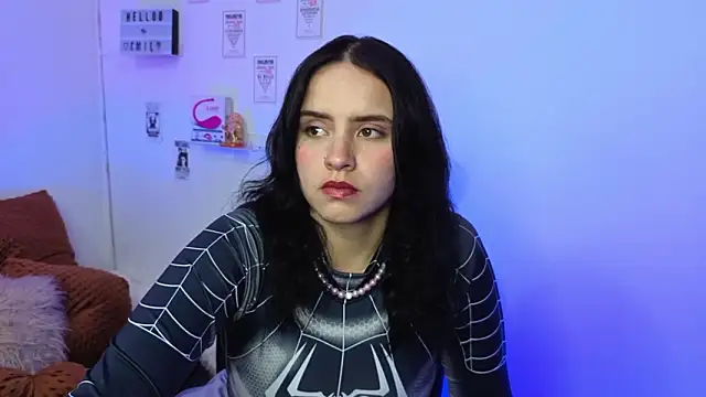 Snapshot of Emily_Lindey chatting on February 3, 2026, 6:22 am Emily Lindey online show from February 3, 2026, 6:22 am