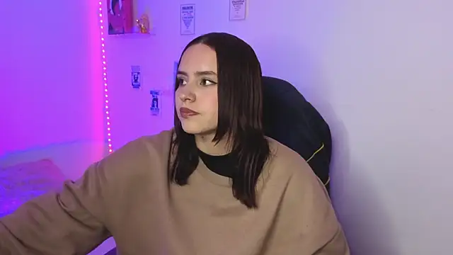 Snapshot of Emily_Lindey chatting on March 1, 2026, 2:11 am Emily Lindey online show from March 1, 2026, 2:11 am