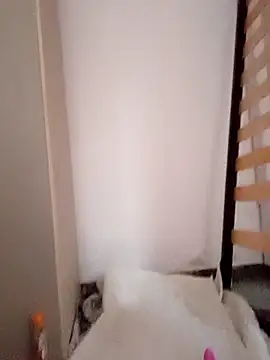 Snapshot of Cucco25 chatting on December 1, 2025, 8:04 am Cucco25 online show from December 1, 2025, 8:04 am