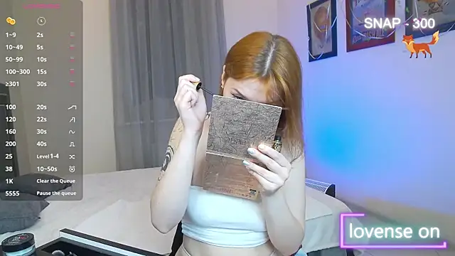 Snapshot of MeganNewCat chatting on February 7, 2026, 8:39 pm MeganNewCat online show from February 7, 2026, 8:39 pm