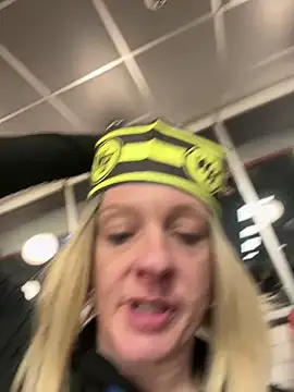 queenkelly1234 online show from February 20, 2026, 6:26 am