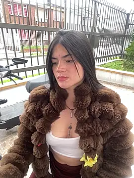 PamelaJonsom  online show from February 23, 2026, 5:35 pm