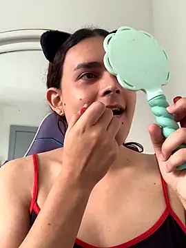 La-Gatiita-trans online show from November 29, 2025, 2:06 pm