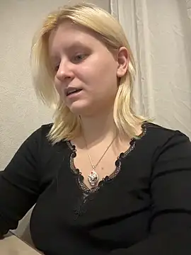 BonnyeBoom online show from March 9, 2026, 3:48 pm