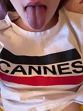 JuicyGamess online show from March 25, 2026, 4:06 pm