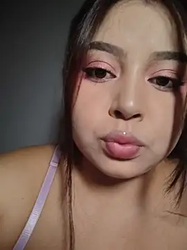 EliaStone05 online show from March 1, 2026, 9:15 pm