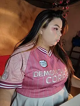 Snapshot of EliaStone05 chatting on December 15, 2025, 5:35 am EliaStone05 online show from December 15, 2025, 5:35 am