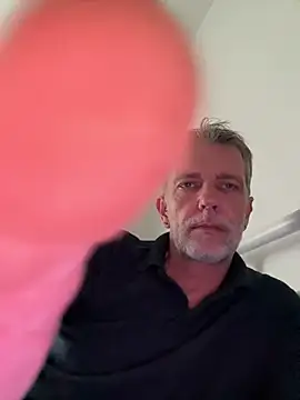 cedLB56 online show from April 19, 2026, 3:02 pm