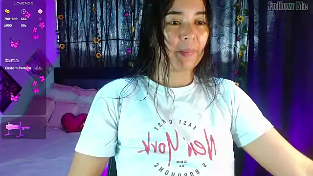 HaannaAGT online show from November 13, 2025, 7:18 pm