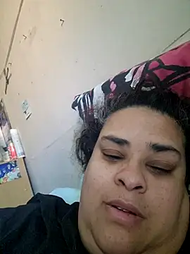 BigBusty VoluptuousMilfX online show from October 24, 2025, 10:36 am